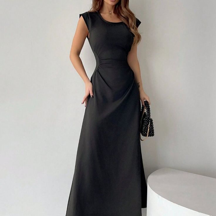 Discover the ultimate reasons to wear a long dress