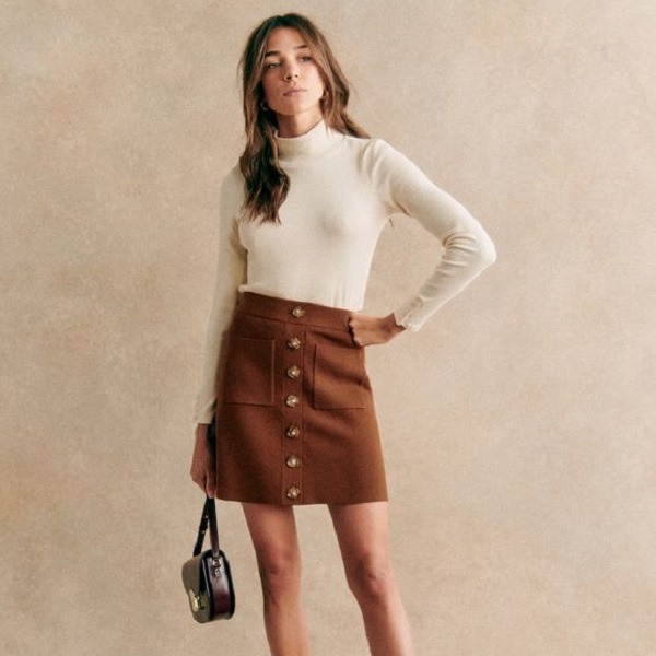 Find out if wearing skirts in winter is okay 