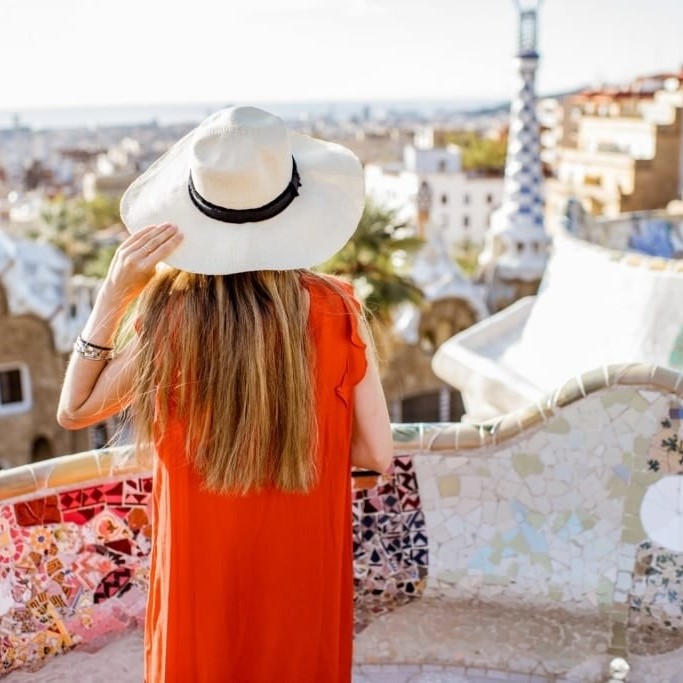 What to Wear in Spain: Women’s Style Guide