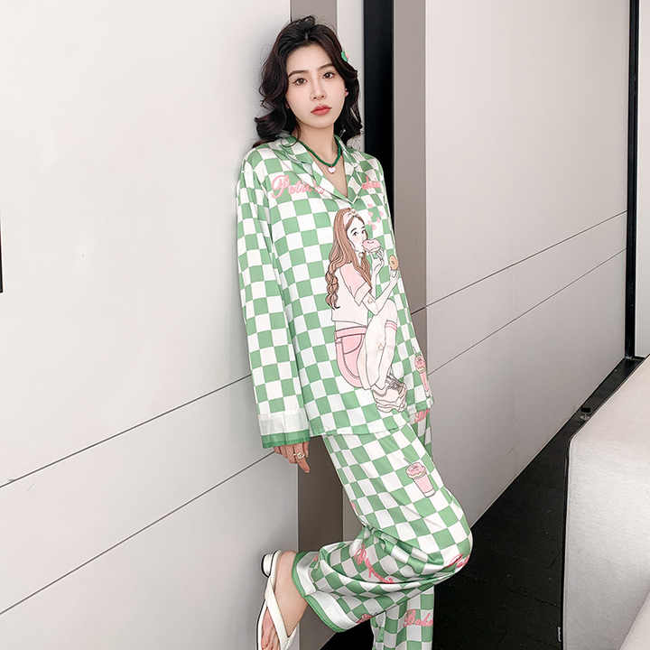 mature womens sleepwear