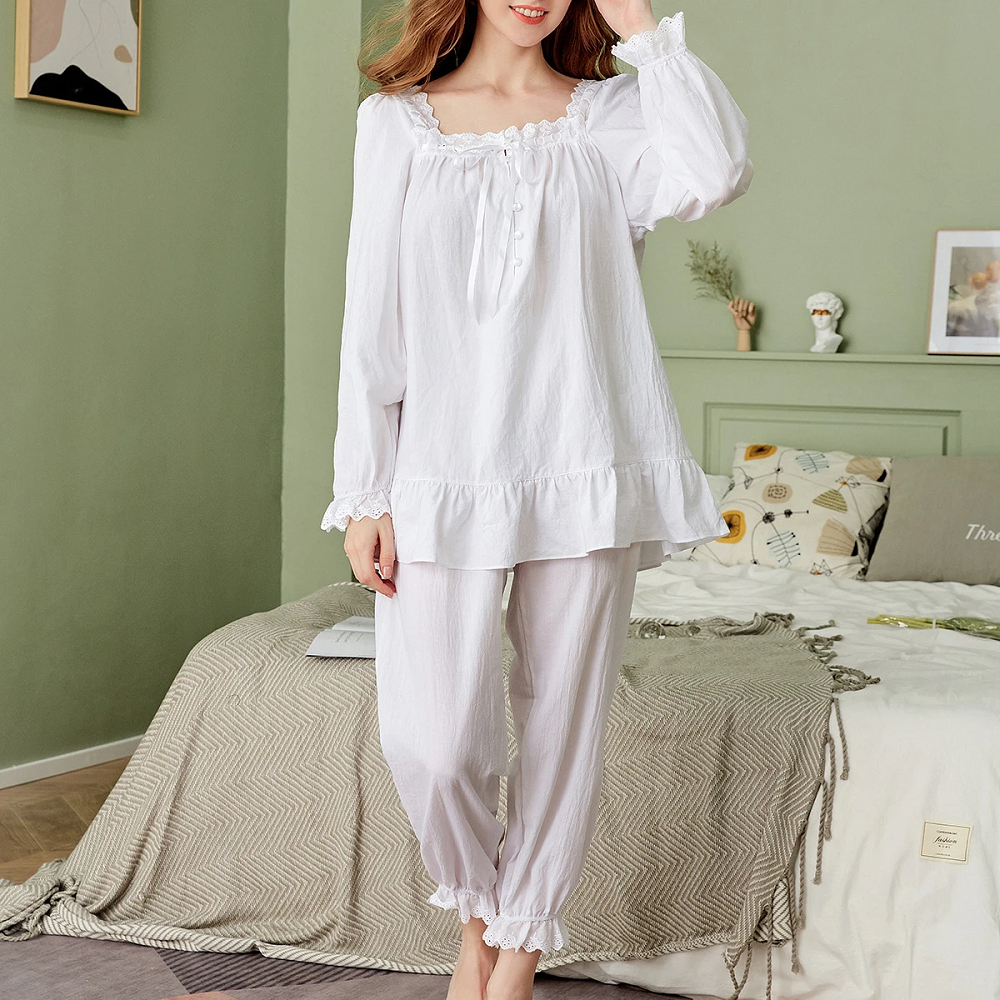 Cotton Sleepwear for Women: The Ideal Fabric for Restful Nights
