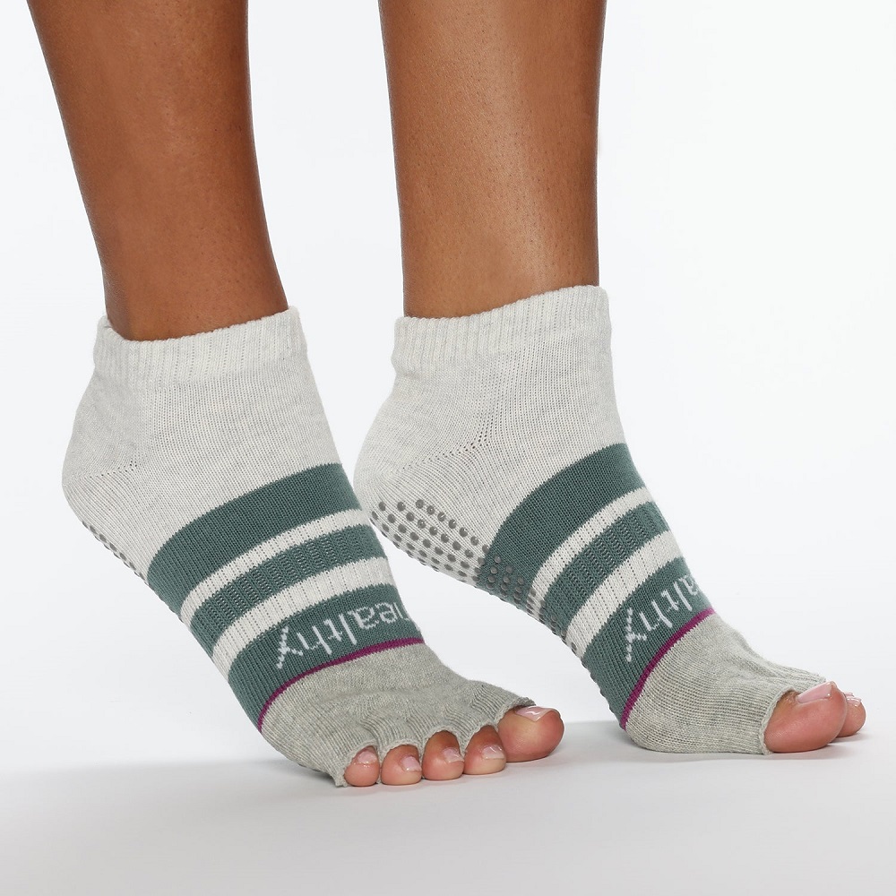 Yoga Socks: Stylish Options to Enhance Your Workout Wardrobe