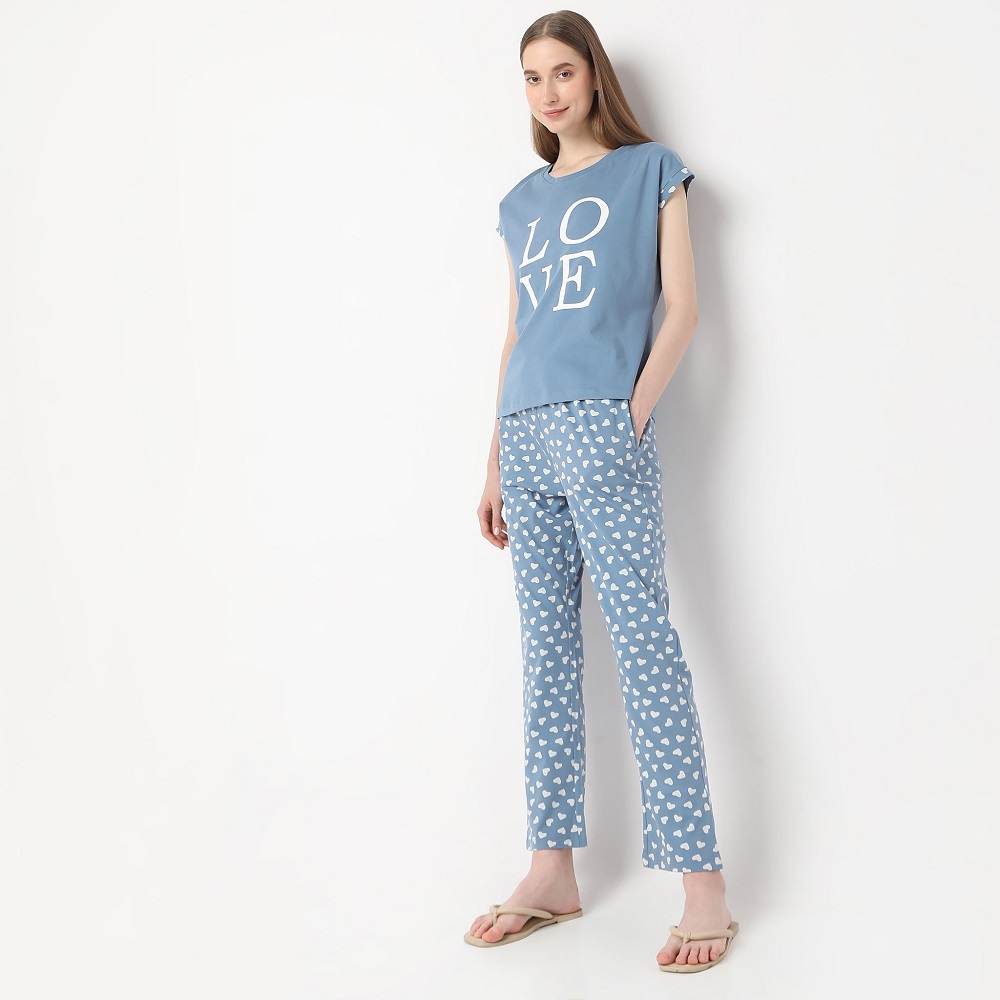 lounge sleepwear