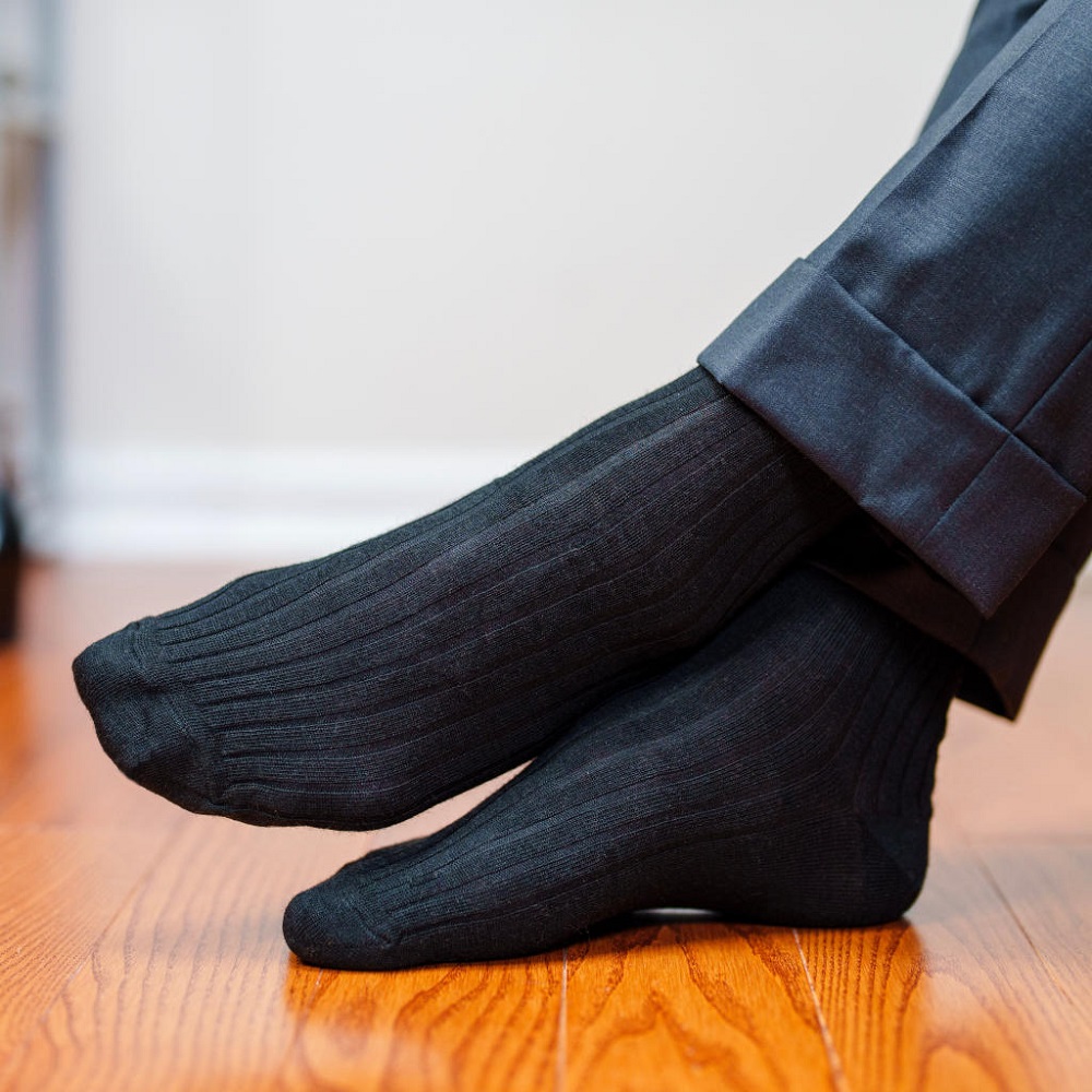 mens dress socks