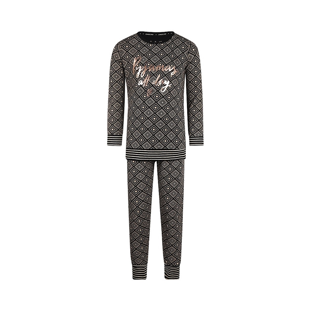 lounge sleepwear