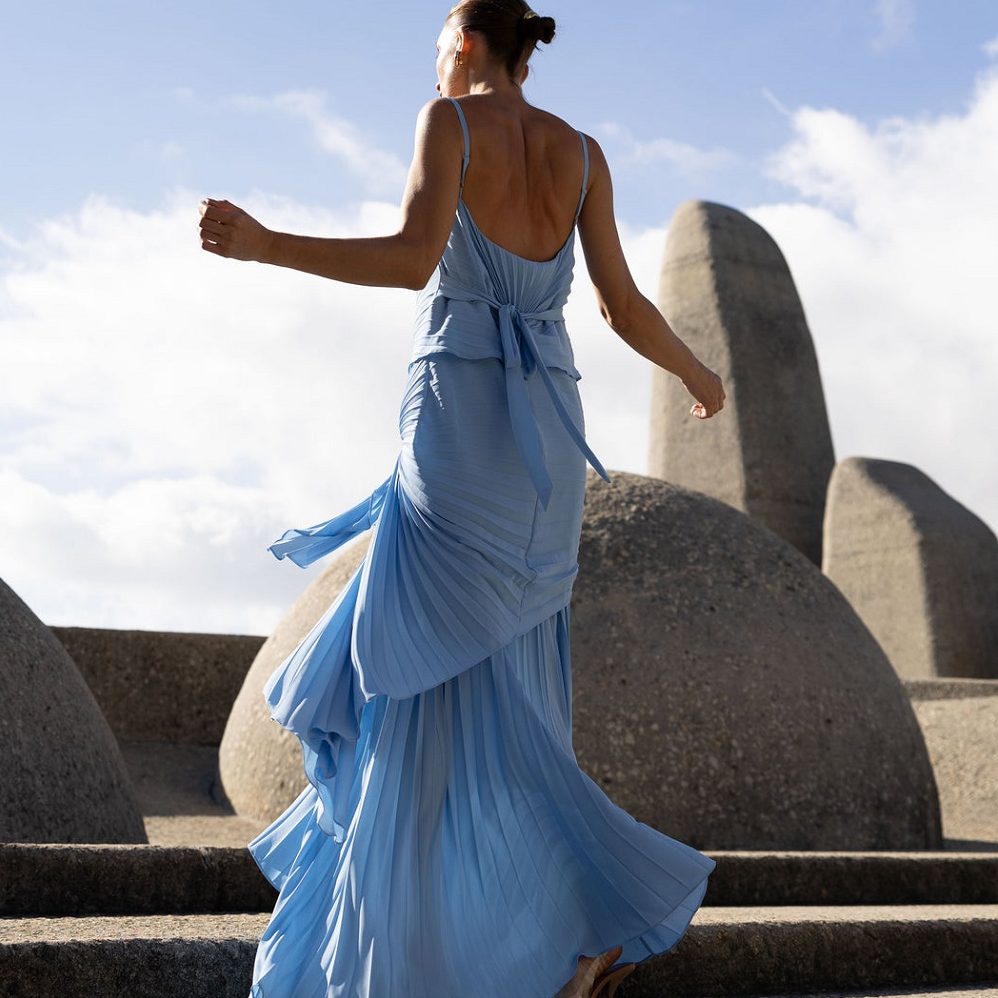 floor length gown