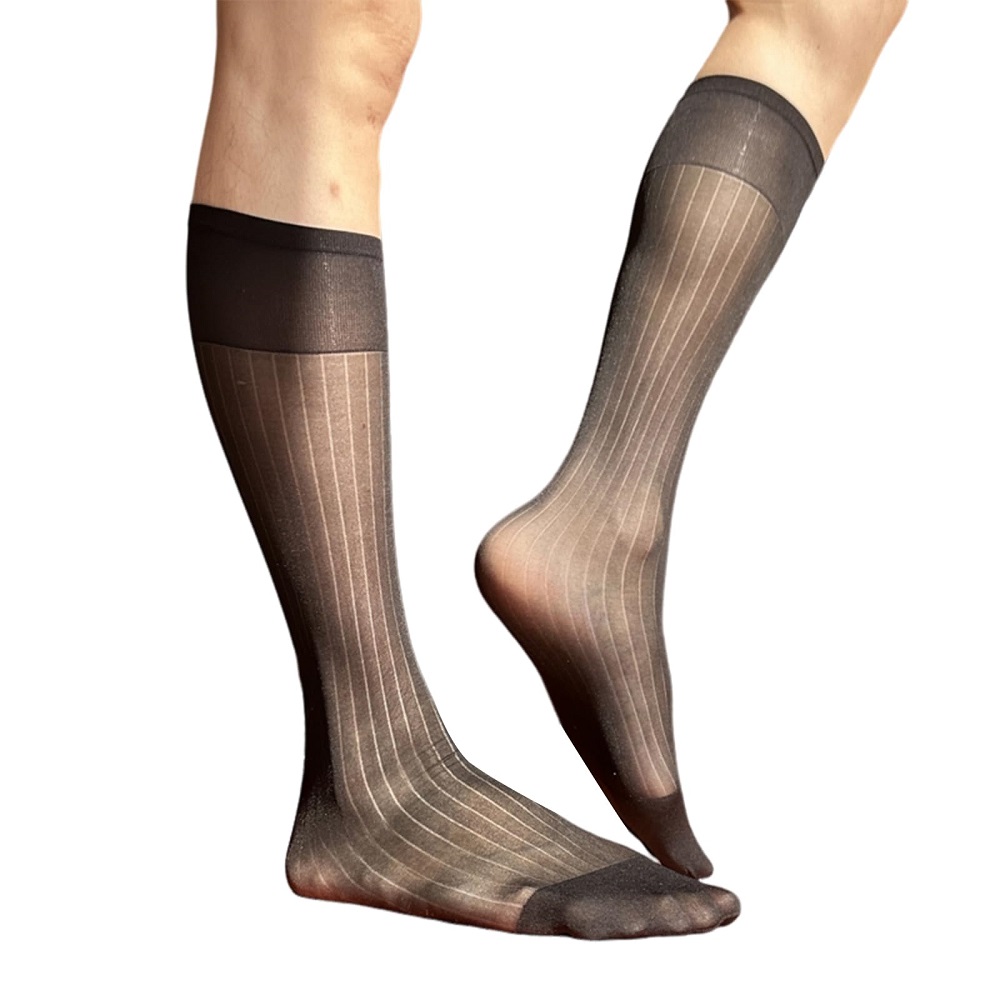 Men’s Socks: Must-Have Colors and Patterns for Modern Men