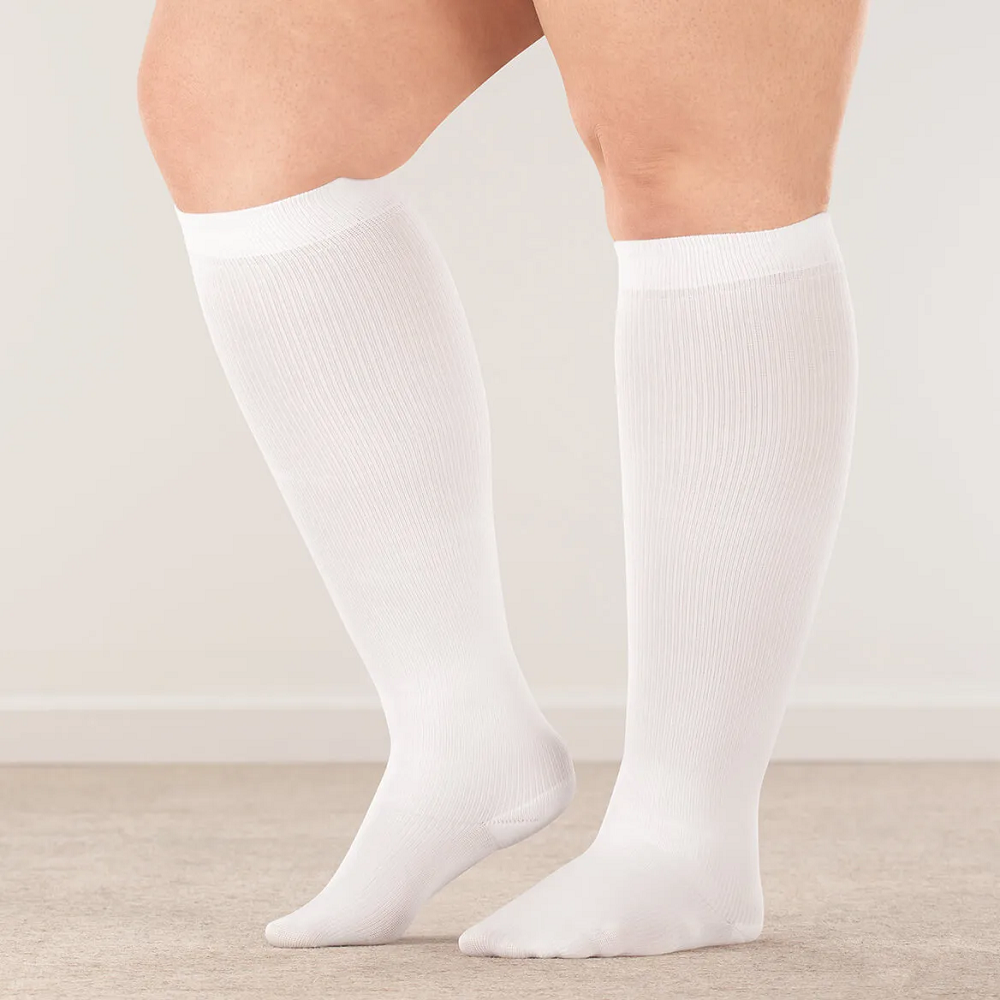 wide calf compression socks